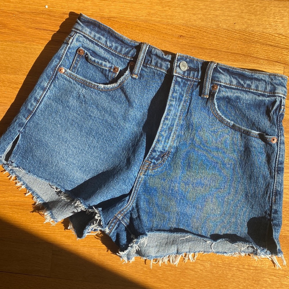 Abercrombie and Fitch The Mom Short High Rose Jean Short